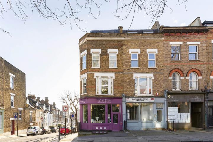 Stunning Apartment Mill Lane, West Hampstead